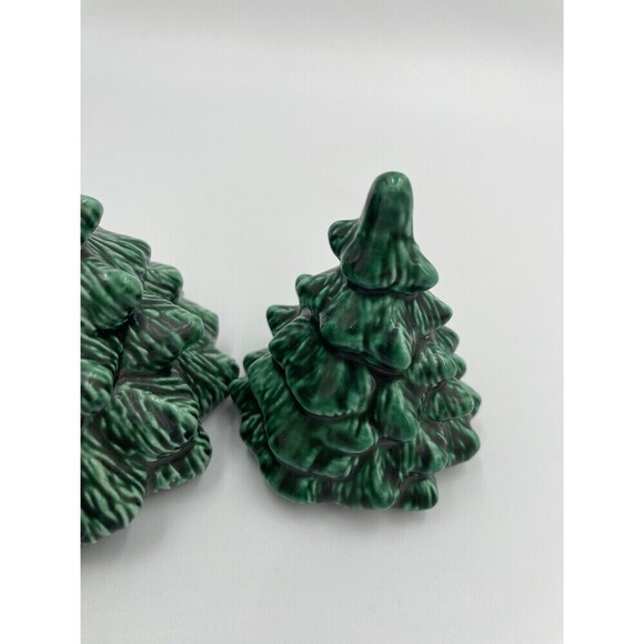 Handmade Vintage Green Ceramic Mini Christmas Tree Set of 2 Signed 1980’s - Picture 5 of 6